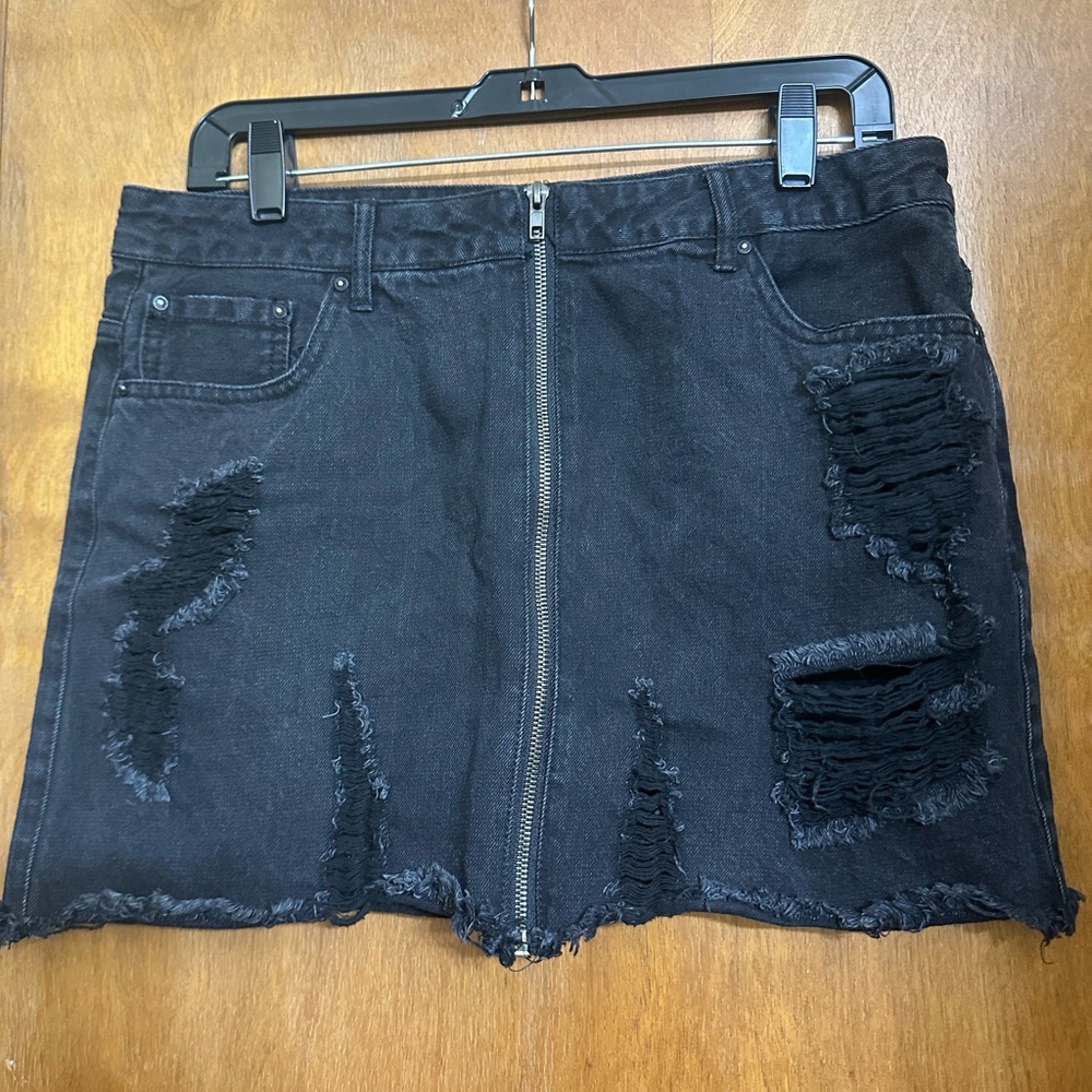 Forever 21 Distressed Black Denim Skirt